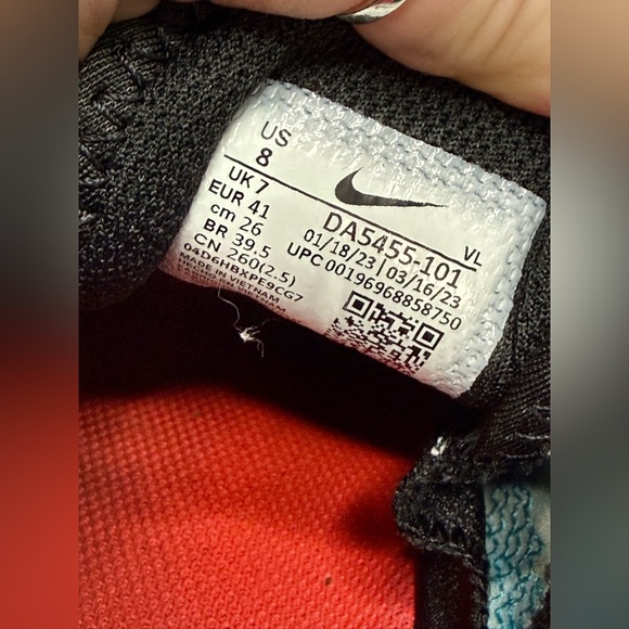 Nike Vapor Edge Elite 360 2 Low Football Cleats - Picture 8 of 8